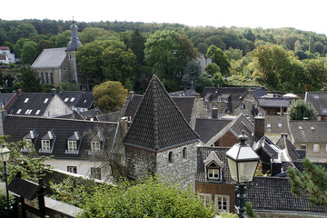 Fototapeta na wymiar Blick von Burg Stolberg zur Finkenbergkiche