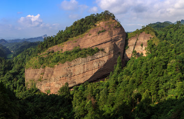 Obraz premium Turtle Mountain - Wanfoshan Danxia Landform, Mount Wanfo. Dense cone-shaped peak clusters and forests. Tongdao Dong Nationality Autonomous County, Hunan Province China. UNESCO World Heritage Location