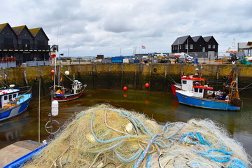 Fresh seafood and a relaxed atmosphere at Whitstable Harbour market. Whitstable, Kent, UK