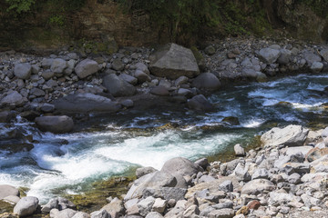 大雪山国立公園の忠別川の流れ