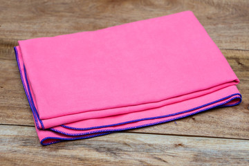 pink fast drying towel for trevel