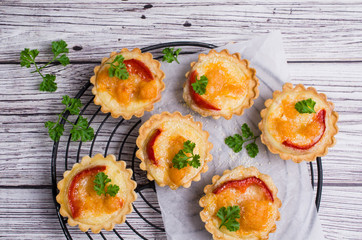 Tartlets with vegetables