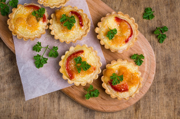 Tartlets with vegetables