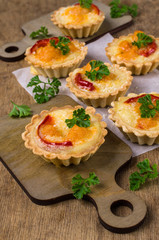 Tartlets with vegetables