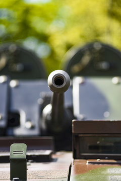 The round barrel gun in Rosomak.