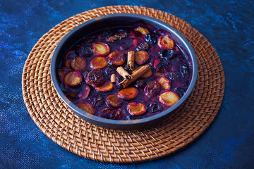 oven-baked plums