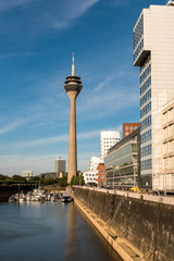 Düsseldorf Medienhafen und Fernsehturm