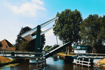 Hubbrücke Niederlande 