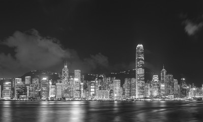 Plakat Panorama of Victoria Harbor of Hong Kong city at night