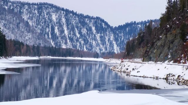 Video waters of Altai river Biya in winter season
