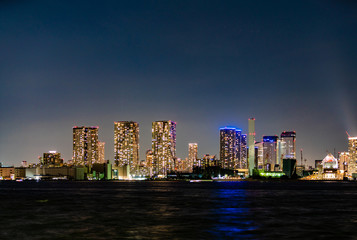 Fototapeta na wymiar 都市の夜景