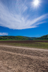 Der mehr oder weniger ausgetrocknete Edersee