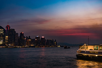 Obraz premium Hong Kong island at dusk