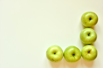 apples green