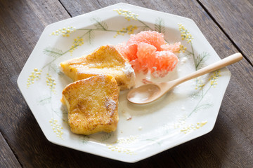 フレンチトースト 食べ残し