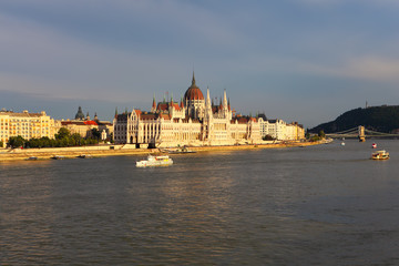 Obraz na płótnie Canvas Hungarian Parliament Building in Budapest , Hungary