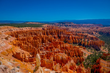 Bryce Amphitheater in a beautiful sunny day and blue sky in Bryce Canyon National Park, Utah