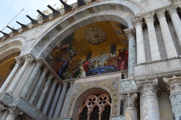 Wenecja - bazylika Sw. marka - portal - obrazy, fototapety, plakaty