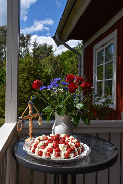 Summer decorations on the porch
