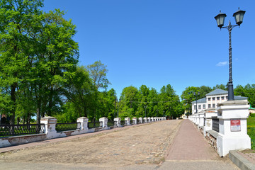 Fototapeta premium UGLICH, RUSSIA. Nikolsky (Sobornyy) Bridge in summer day