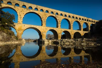 Papier Peint photo autocollant Pont du Gard Célèbre pont romain Pont du Gard dans le sud de la France