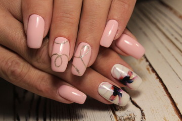 Sexual pink manicure