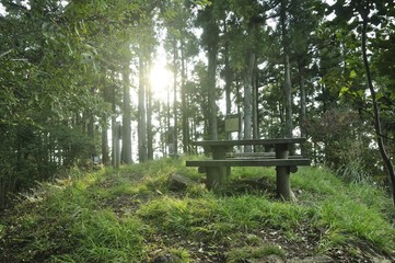 Fototapeta premium 朝日の経ヶ岳山頂