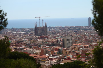 Vue sur la Sagrada Família du Parc Güell