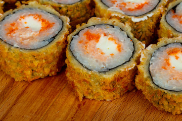 Hot roll with salmon