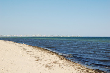 Fototapeta na wymiar vacant beach