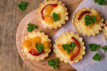 Tartlets with vegetables