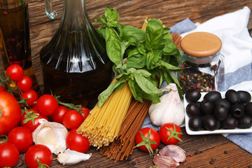 składniki na spagetti
