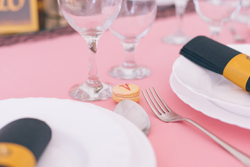 restaurant table set