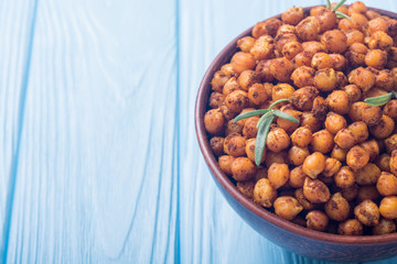 Roasted chickpeas with rosemary