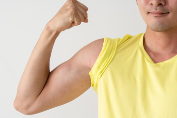 エクササイズ、フィットネス、上腕二頭筋、二頭筋、上腕三頭筋、力こぶ