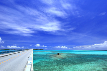 宮古島の景色(池間大橋からの眺め)