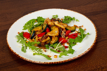 Salad with squid