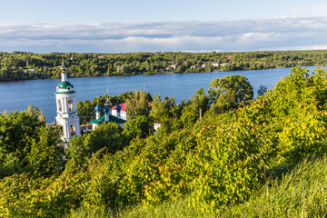 Fototapeta na wymiar a view of Plyos, one of the main tourist centers of the Ivanovo region, Russia.