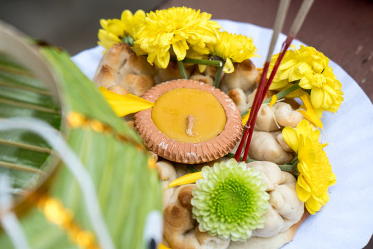 Loy Krathong Day