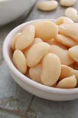 washed butterbeans in white dish