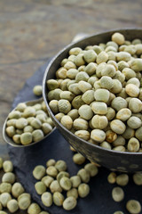 dried marrowfat peas