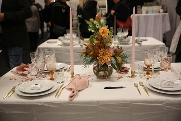 Modern tablesetting in paste colors