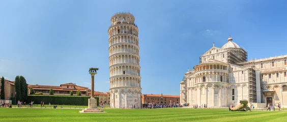 Foto op Plexiglas De scheve toren Pisa Panorama mit dem Schiefen Turm