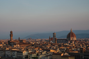Fototapeta na wymiar View of the city of Florence early in the morning.