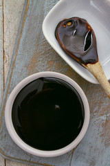 molasses treacle in dish