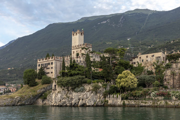 Fototapeta na wymiar Castello Scaligero at Malcesine