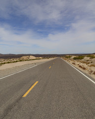 Fototapeta na wymiar Nevada Desert Highway