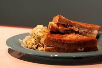 Roast beef sandwich
