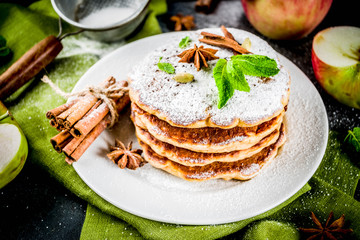 Sweet and spicy apple pancakes