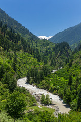 Fototapeta na wymiar Beautiful view of Parvati valley in Himachal Pradesh, India.